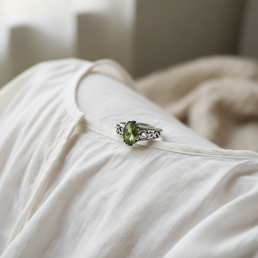925 Sterling Silver Green CZ Stone Ring Adjustable