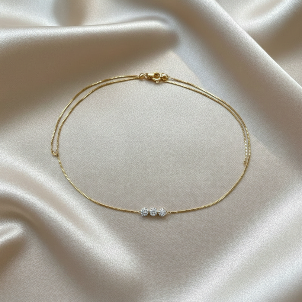 Delicate Cooper Necklace with Three Zircons
