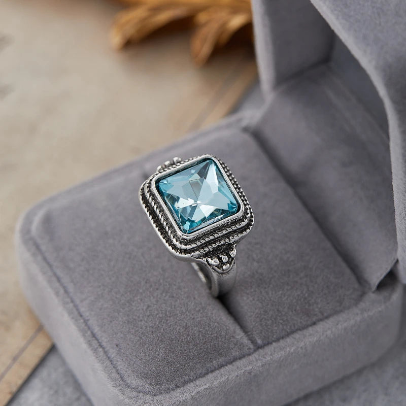 Vintage Inspired Zink Alloy Ring with Large Zircon Stone