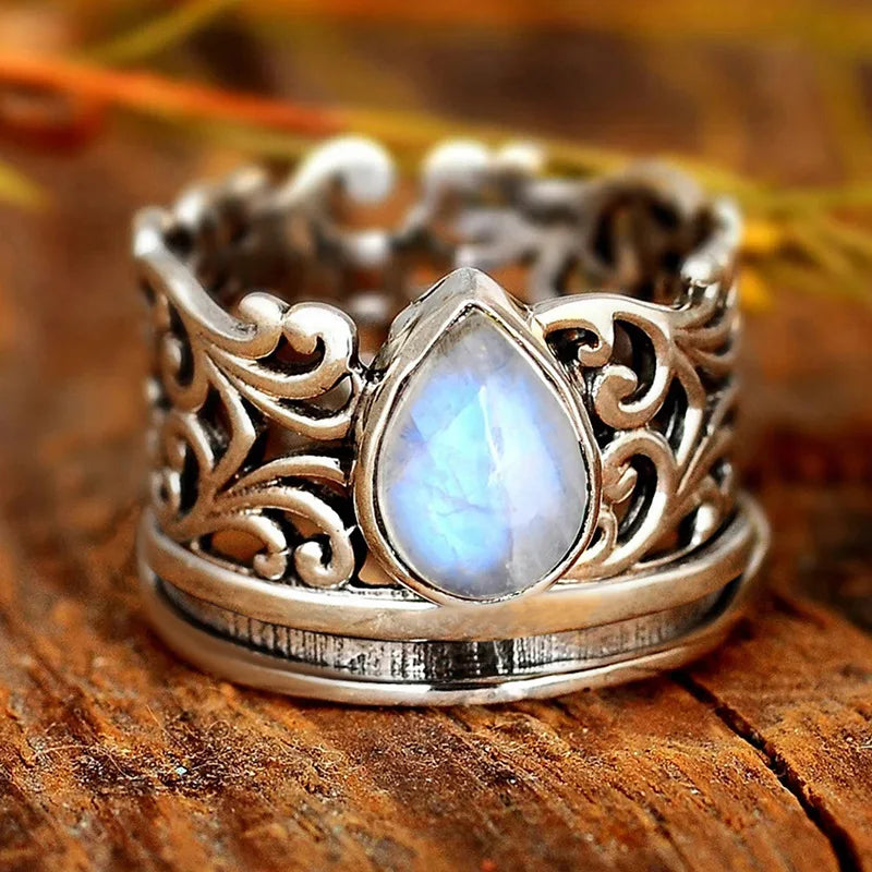Vintage Cubic Zirconia Ring – Thick Copper Bezel, Gothic Fantasy Style