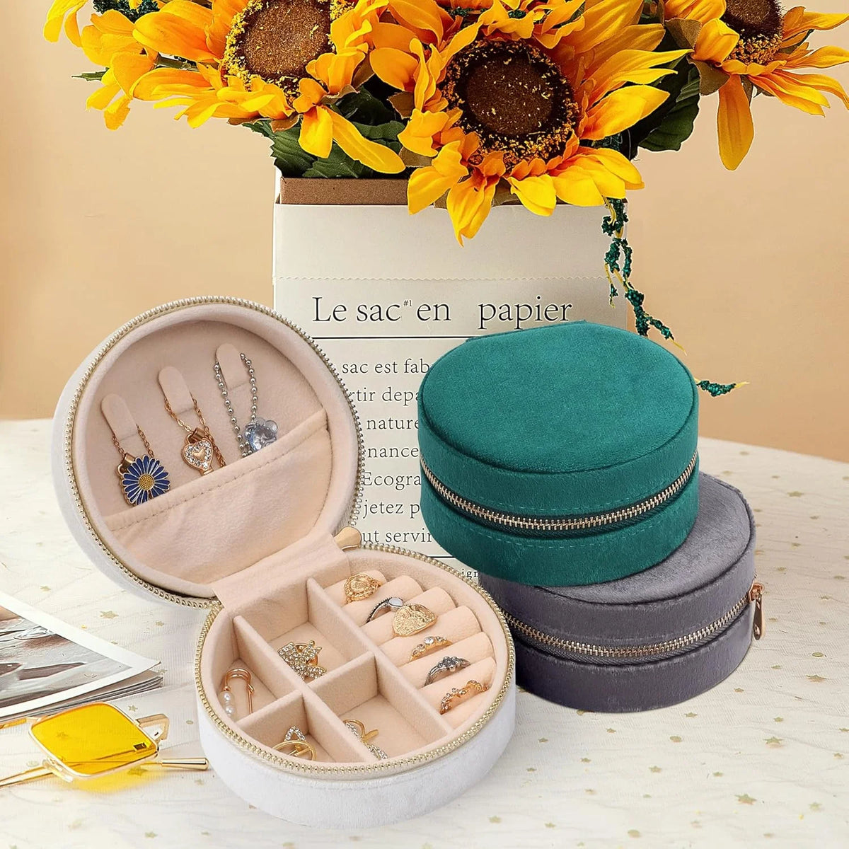 Velvet Travel Jewelry Organizer Box – Elegant Gift for Her