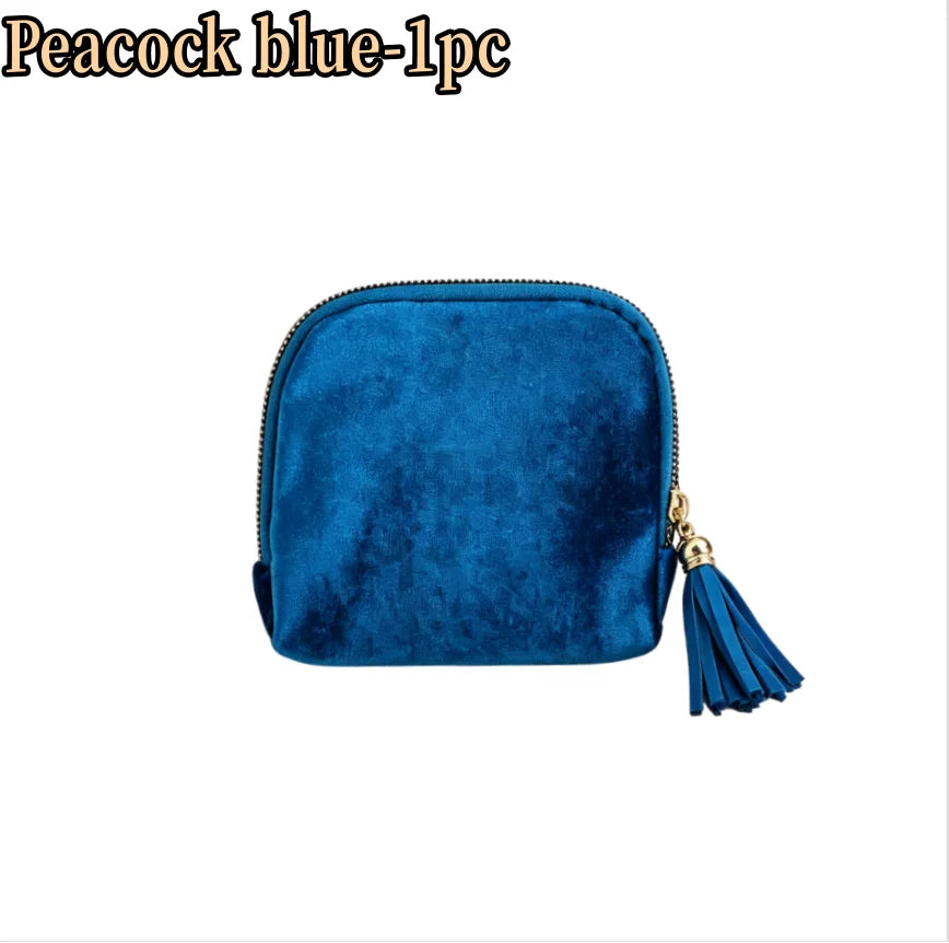 6-Layer Velvet Organizer Pouch – Elegant Travel Storage in 3 Colors