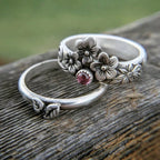 2pcs Retro Flower Leaf Pattern Stacking Pair Pink Zircon Zinc Alloy Ring