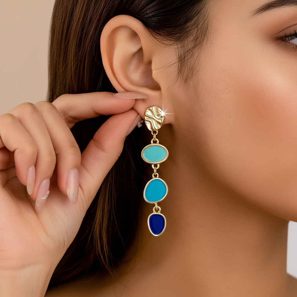 Elegant Gold-Plated Oil-Drip Stud Earrings in Alloy