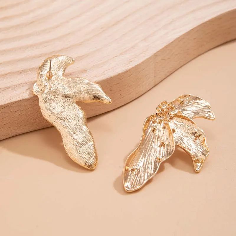 Bold Geometric Half-Flower Alloy Stud Earrings