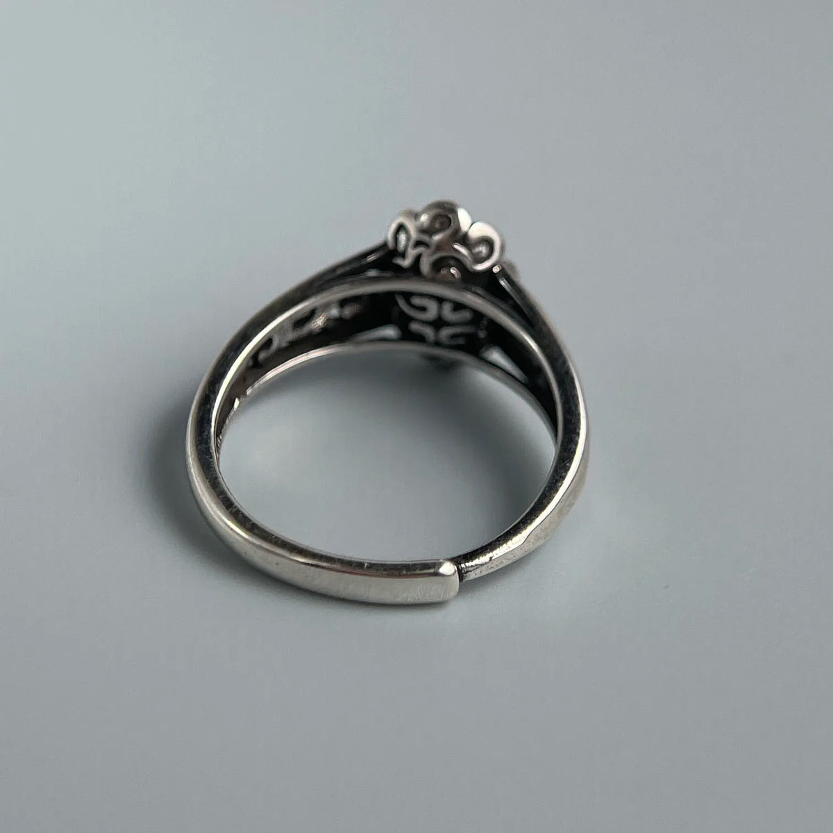 925 Sterling Silver Green CZ Stone Ring Adjustable