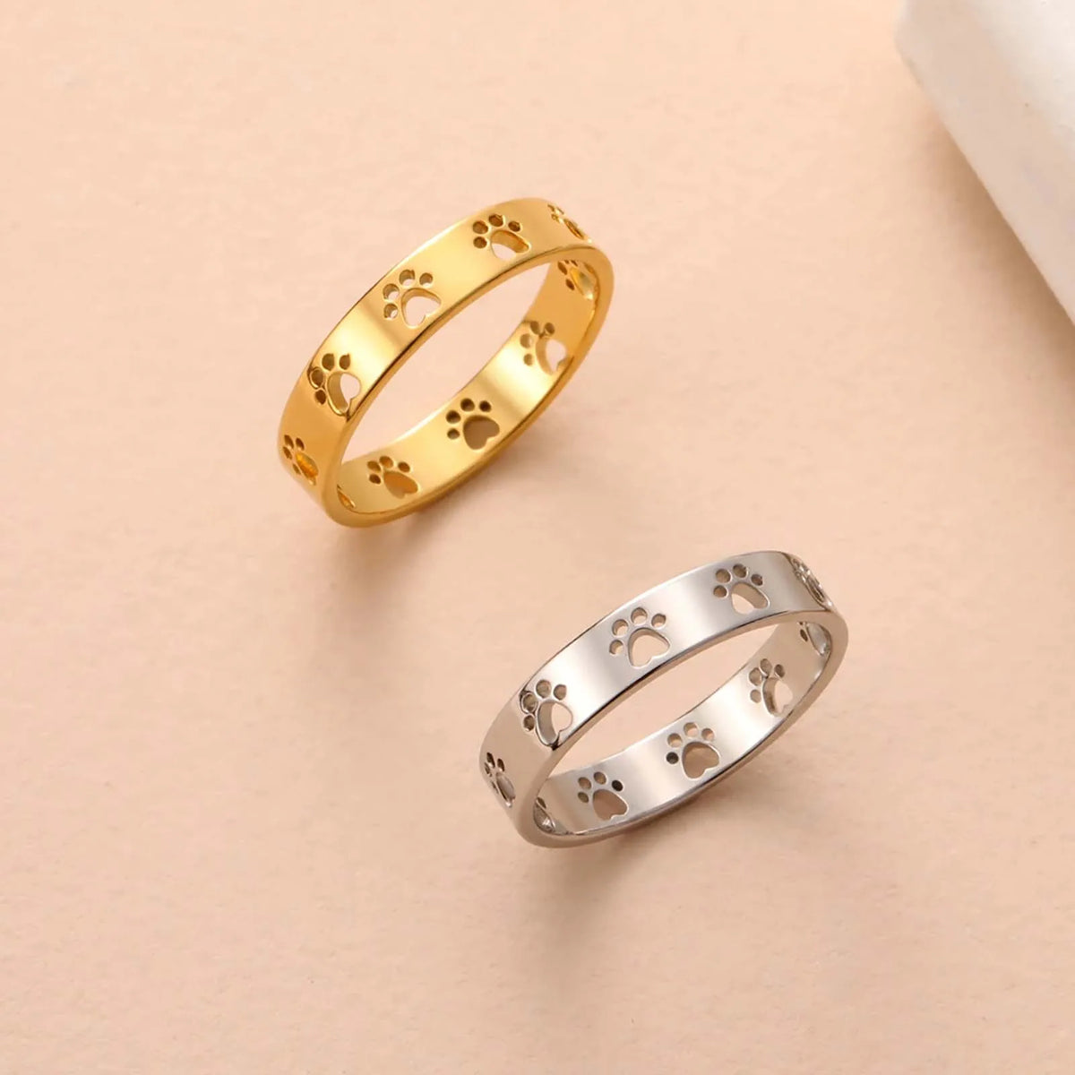 18K Gold Plated Stainless Steel Dog Paw Foot Print Ring in Gold & Silver